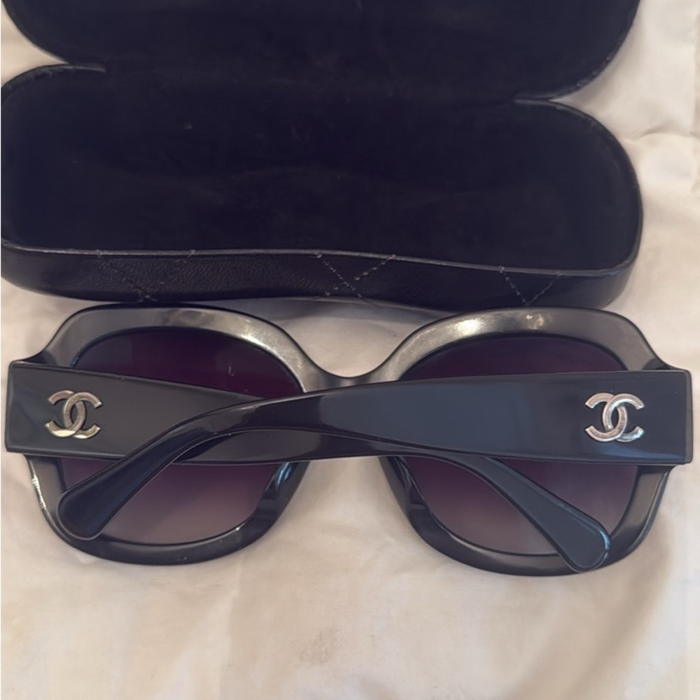 CHANEL Black Sunglasses with Silver Accents